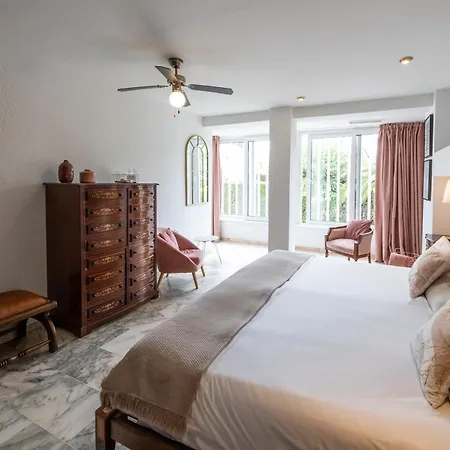 Casa Arena Sevilla Bed and breakfast Tomares