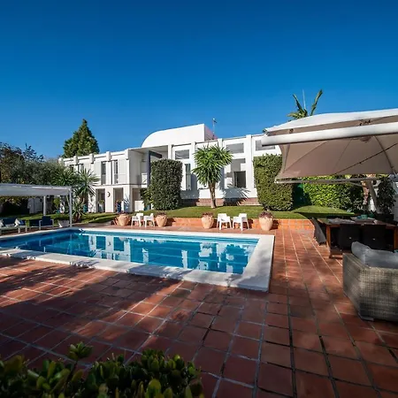 Casa Arena Sevilla 3* Tomares